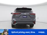 Thumbnail of 2024 Gray Toyota Highlander
