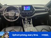 Thumbnail of 2024 Gray Toyota Highlander