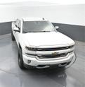 Thumbnail of 2018 Iridescent Pearl Tricoat Chevrolet Silverado 1500