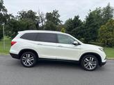 Thumbnail of 2016 White Honda Pilot