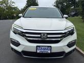 Thumbnail of 2016 White Honda Pilot