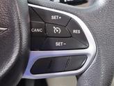 Thumbnail of 2017 Bright White Clearcoat Chrysler Pacifica