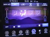 Thumbnail of 2017 Bright White Clearcoat Chrysler Pacifica