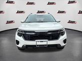 Thumbnail of 2024 Snow White Pearl Kia Seltos