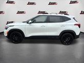 Thumbnail of 2024 Snow White Pearl Kia Seltos