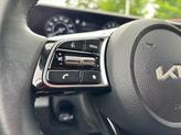Thumbnail of 2024 Snow White Pearl Kia Seltos