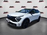 Photo of 2025 Glacier White Pearl/Ebony Black Roof Kia Sportage