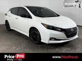 Photo of 2023 Super Black/Pearl White Nissan Leaf