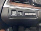 Thumbnail of 2021 Crystal White Tricoat Cadillac XT5