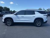 Thumbnail of 2025 Summit White Chevrolet Traverse