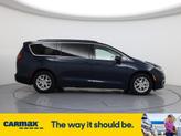 Thumbnail of 2022 Blue Chrysler Pacifica