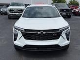 Thumbnail of 2024 White Chevrolet Trax