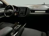Thumbnail of 2018 Labrador Black Metallic Mitsubishi Outlander