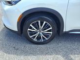 Thumbnail of 2024 Majestic White INFINITI QX60