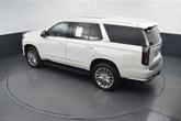 Thumbnail of 2022 Crystal White Tricoat Cadillac Escalade