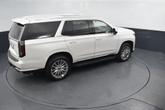 Thumbnail of 2022 Crystal White Tricoat Cadillac Escalade