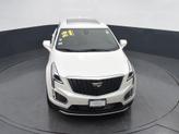 Thumbnail of 2021 Crystal White Tricoat Cadillac XT5