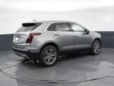 Thumbnail of 2025 Argent Silver Metallic Cadillac XT5