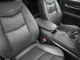 Thumbnail of 2021 Crystal White Tricoat Cadillac XT5
