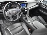 Thumbnail of 2021 Crystal White Tricoat Cadillac XT5