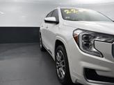 Thumbnail of 2022 White Frost Tricoat GMC Terrain