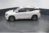 Thumbnail of 2022 White Frost Tricoat GMC Terrain