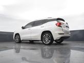 Thumbnail of 2022 White Frost Tricoat GMC Terrain