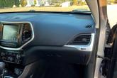 Thumbnail of 2018 Billet Silver Metallic Clearcoat Jeep Cherokee
