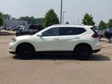 Thumbnail of 2019 White Nissan Rogue