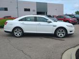 Thumbnail of 2012 White Platinum Tri-Coat Metallic Ford Taurus