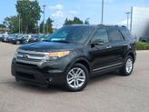 Photo of 2014 Tuxedo Black Metallic Ford Explorer