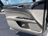 Thumbnail of 2017 Oxford White Ford Fusion