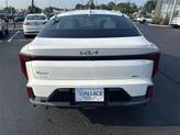 Thumbnail of 2025 Snow White Pearl Kia K4