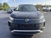 Thumbnail of 2025 Deep Black Pearl Effect Volkswagen Tiguan