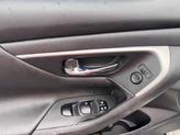 Thumbnail of 2018 White Nissan Altima