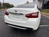 Thumbnail of 2018 White Nissan Altima