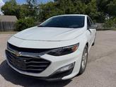 Thumbnail of 2022 White Chevrolet Malibu