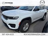 Photo of 2023 Bright White Clearcoat Jeep Grand Cherokee