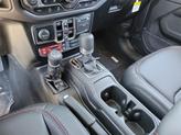 Thumbnail of 2025 Granite Crystal Clearcoat Metallic Jeep Gladiator