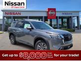 Photo of 2025 Gun Metallic Nissan Pathfinder