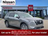 Photo of 2025 Gun Metallic Nissan Pathfinder