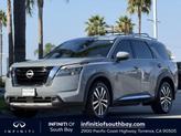 Photo of 2022 Boulder Gray Pearl Nissan Pathfinder
