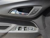 Thumbnail of 2022 Summit White Chevrolet Equinox