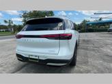 Thumbnail of 2026 White INFINITI QX60