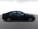 Thumbnail of 2024 Super Black Nissan Altima