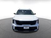Thumbnail of 2024 Glacial White Pearl Kia Sorento