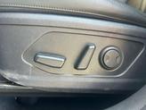 Thumbnail of 2024 Glacial White Pearl Kia Sorento