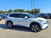 Thumbnail of 2023 Pearl White Tricoat Nissan Rogue