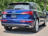 Thumbnail of 2025 Navarra Blue Metallic Audi Q5