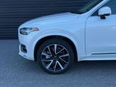 Thumbnail of 2024 Crystal White Metallic Volvo XC90